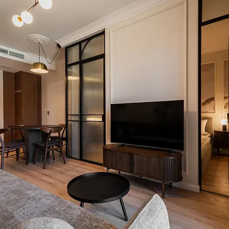 Rentplanet - Bernardynska Appartement